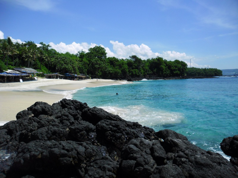 Lavafelsen, Strand